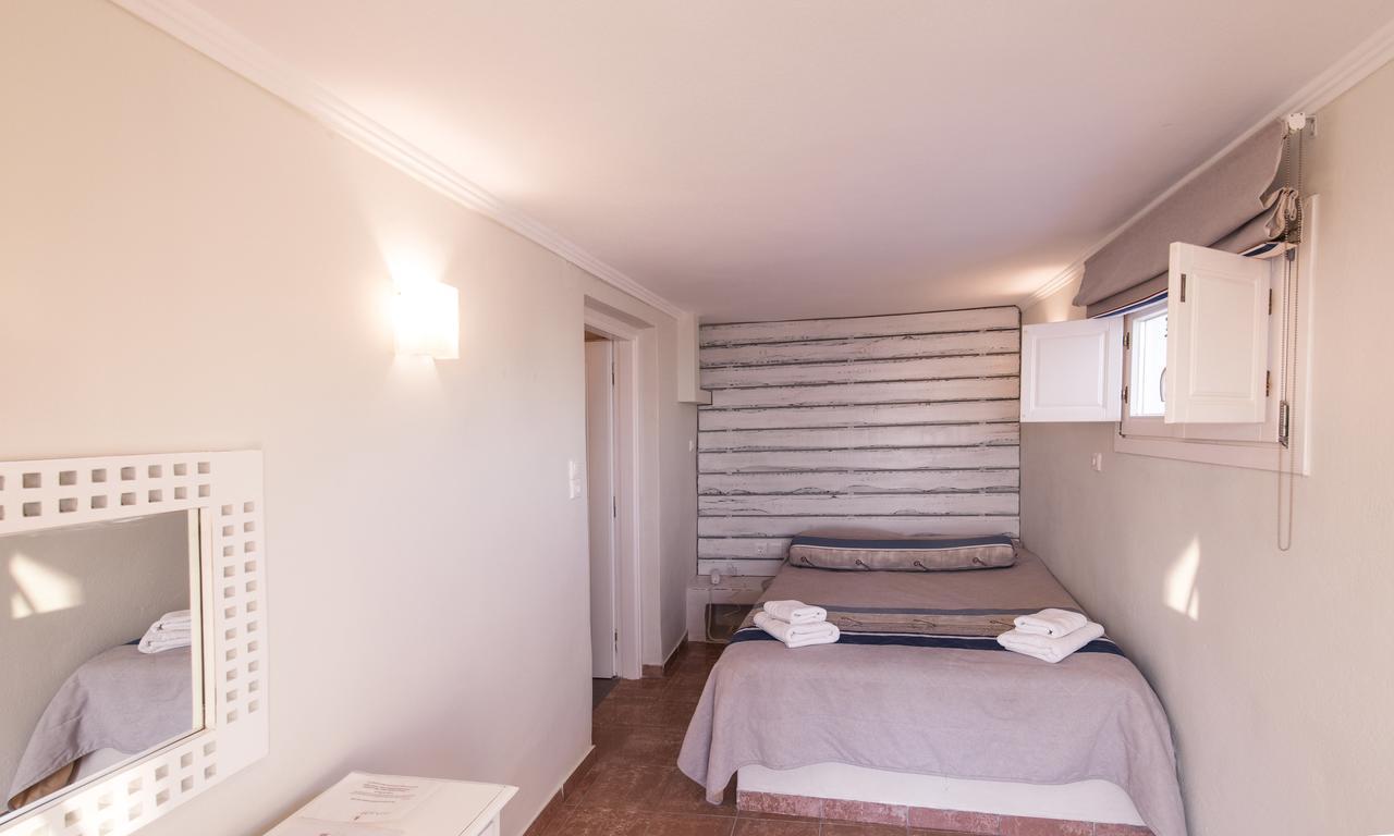 פירוסטפני Villa Ilias מראה חיצוני תמונה