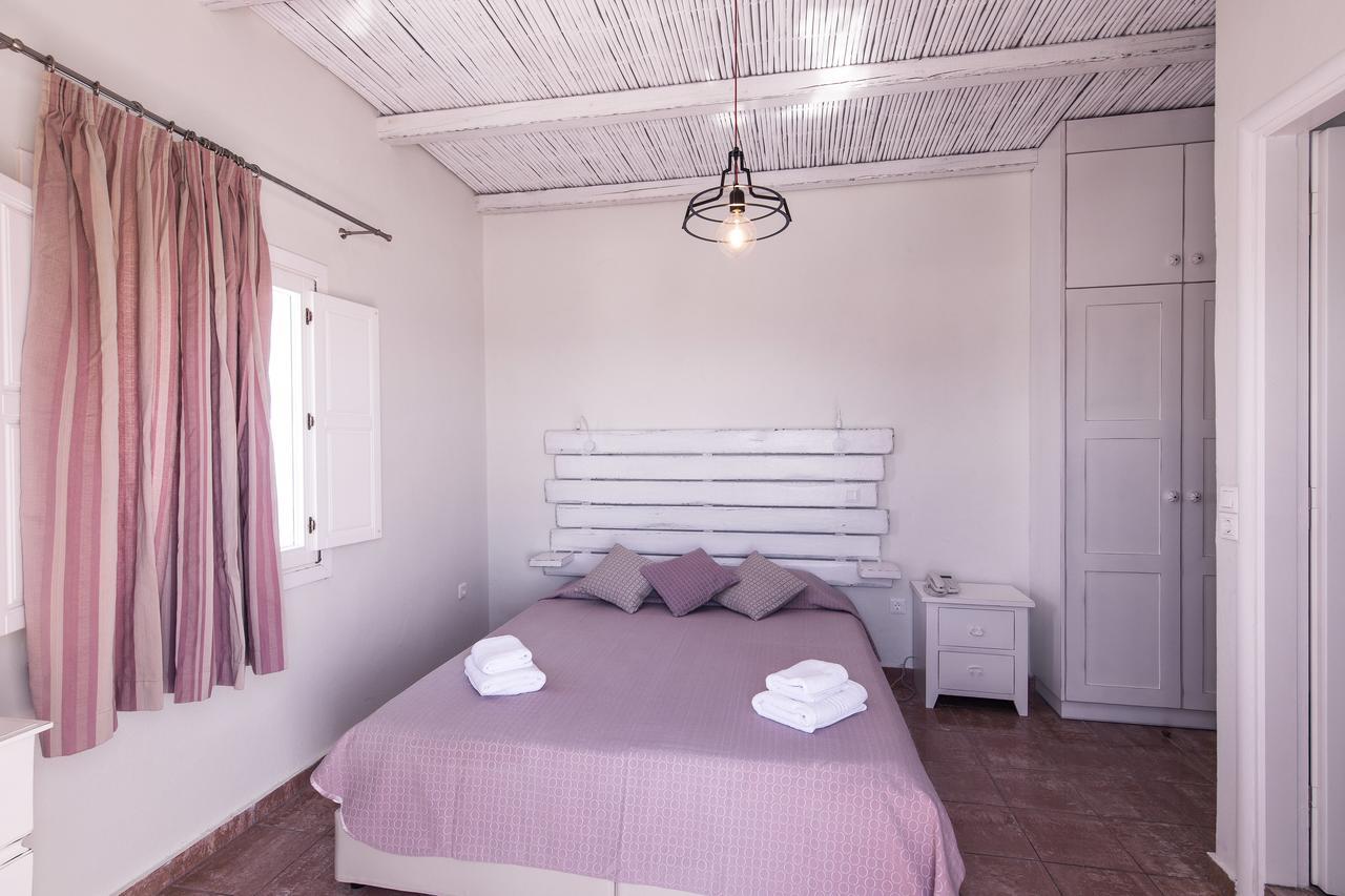 פירוסטפני Villa Ilias מראה חיצוני תמונה